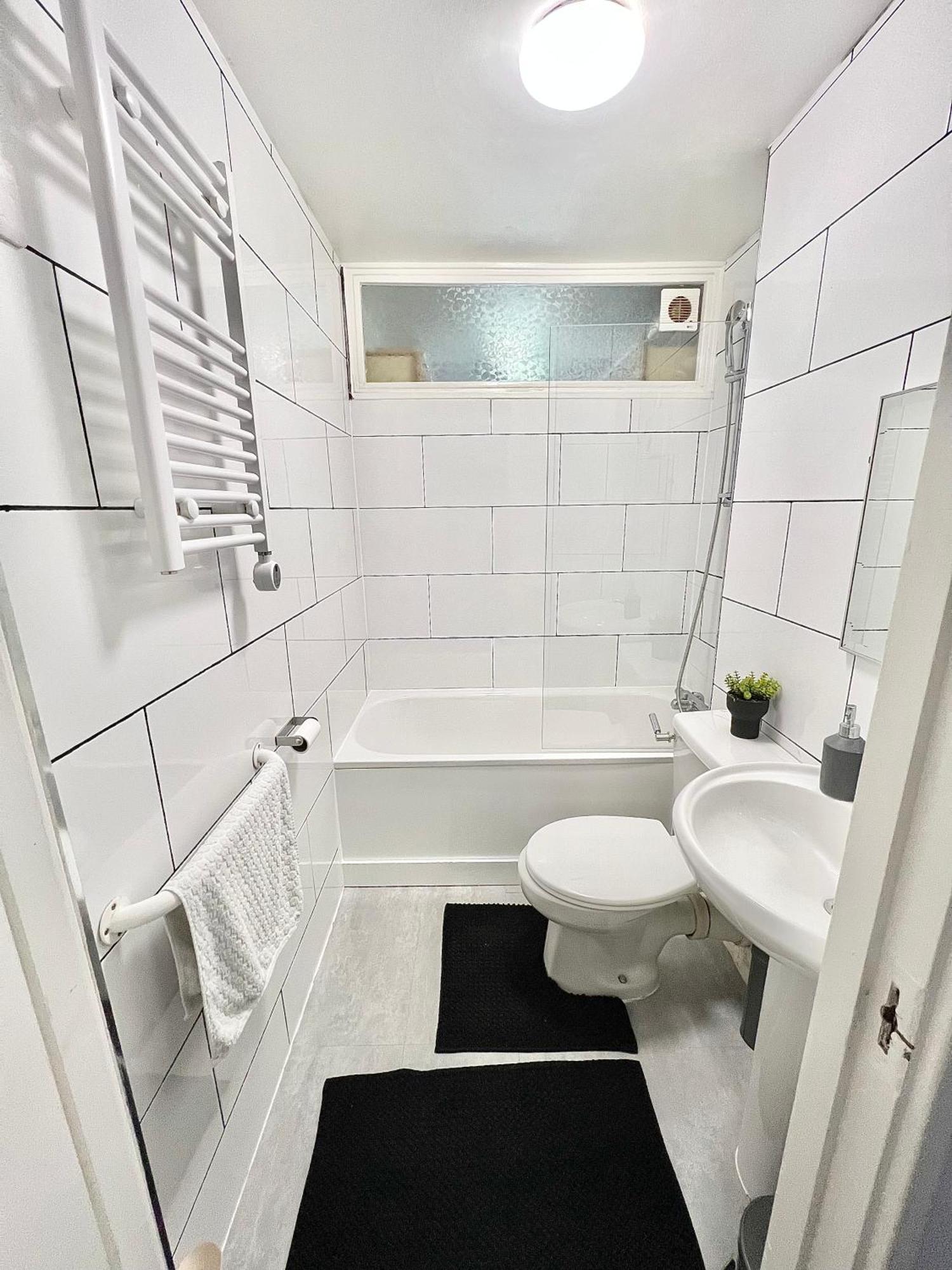 Gorgeous Flat 10 Min Walk To Stadium Free Parking London Luaran gambar